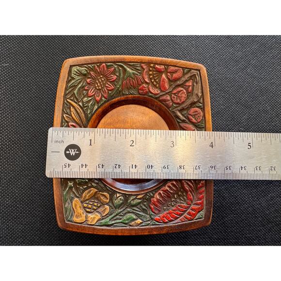 [Like New] Japanese Hand-Carved Wooden Saucers, Floral Motifs, Signed, Set of 5 - Picture 11 of 13